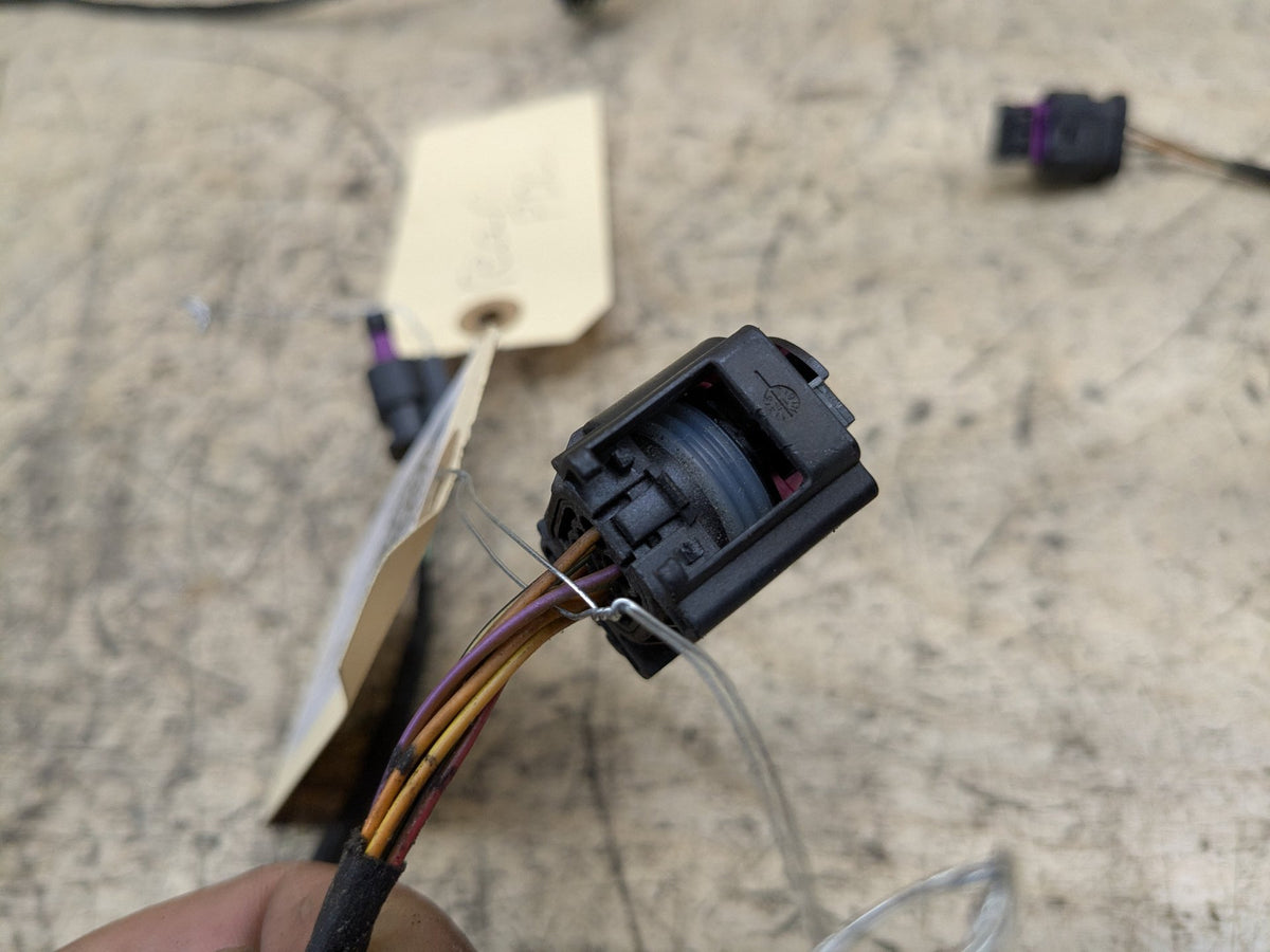 OEM BMW F90 M5 G30 Rear Parking Distance Sonic Harness Wire w/O PDC