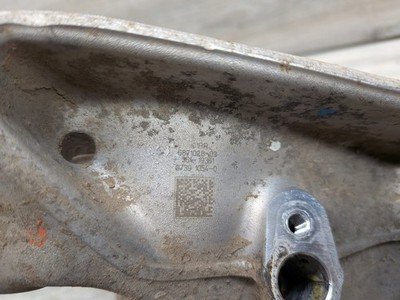 OEM BMW G01 X3 30i 30iX M40iX REAR Right Passenger Knuckle Hub Spindle Bearing