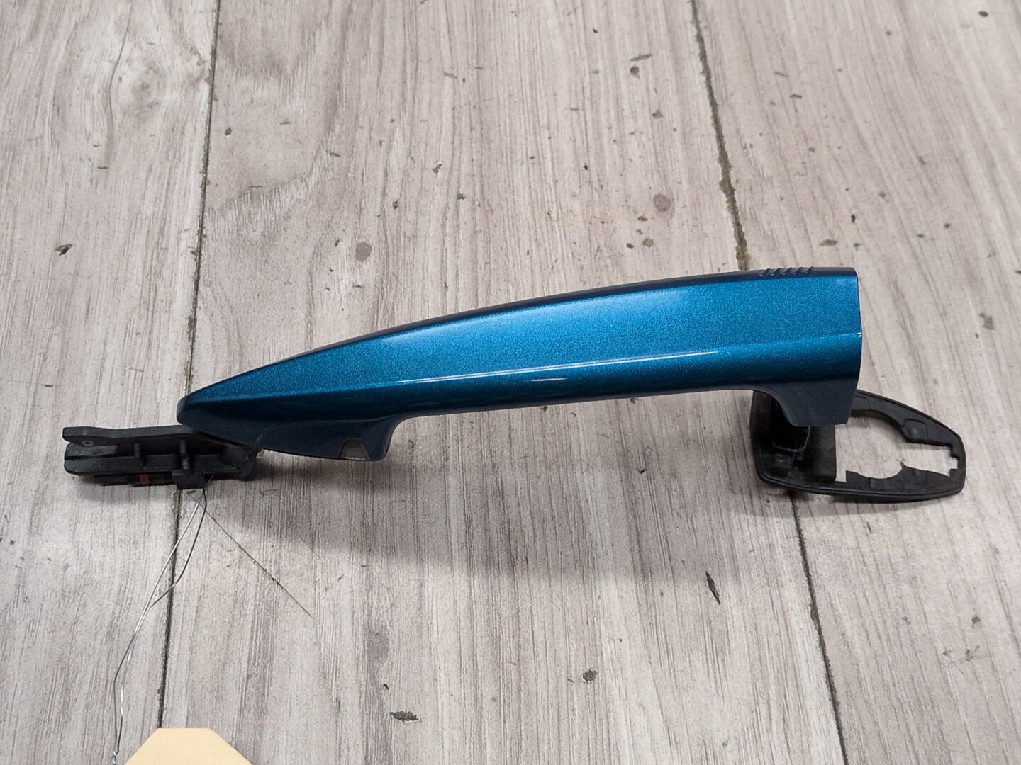 2015 - 2019 BMW X6 F86 Front or Rear Left Driver Exterior Door Handle w/ Comfort Access 8068461 S63B44T2