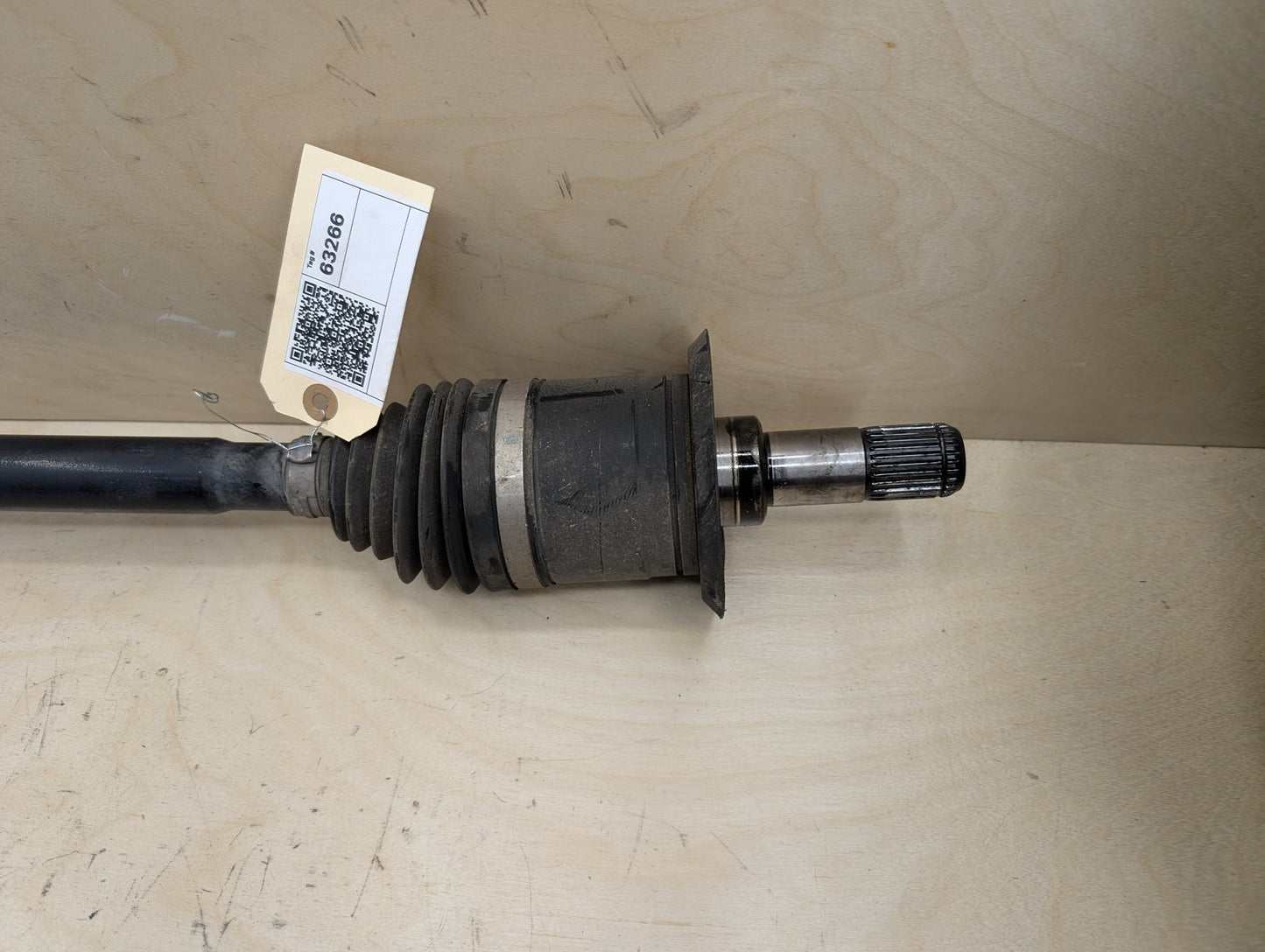 2012-2018 BMW 328i F30 Rear Right Passenger Half Shaft Output CV Axle 7637444