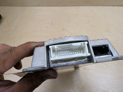 2011-2016 BMW X3 F25 Antenna Telematics Control Module 2447927