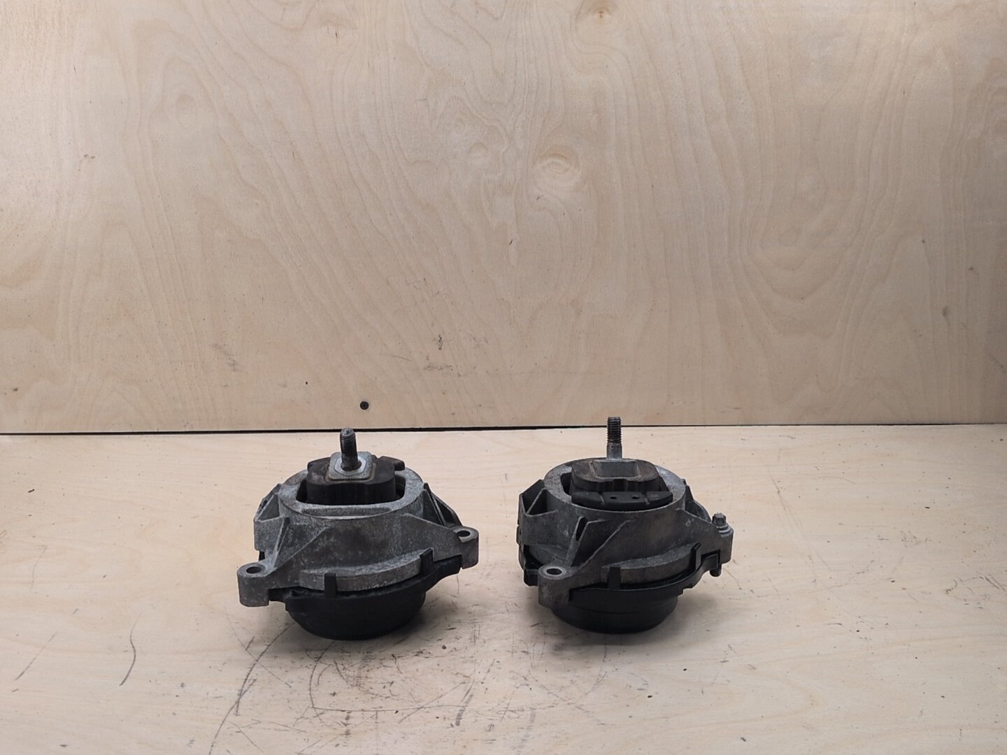 2011-2016 BMW F25 X3 N20B20A Left Right Engine Bracket Support Mount SET 6856184