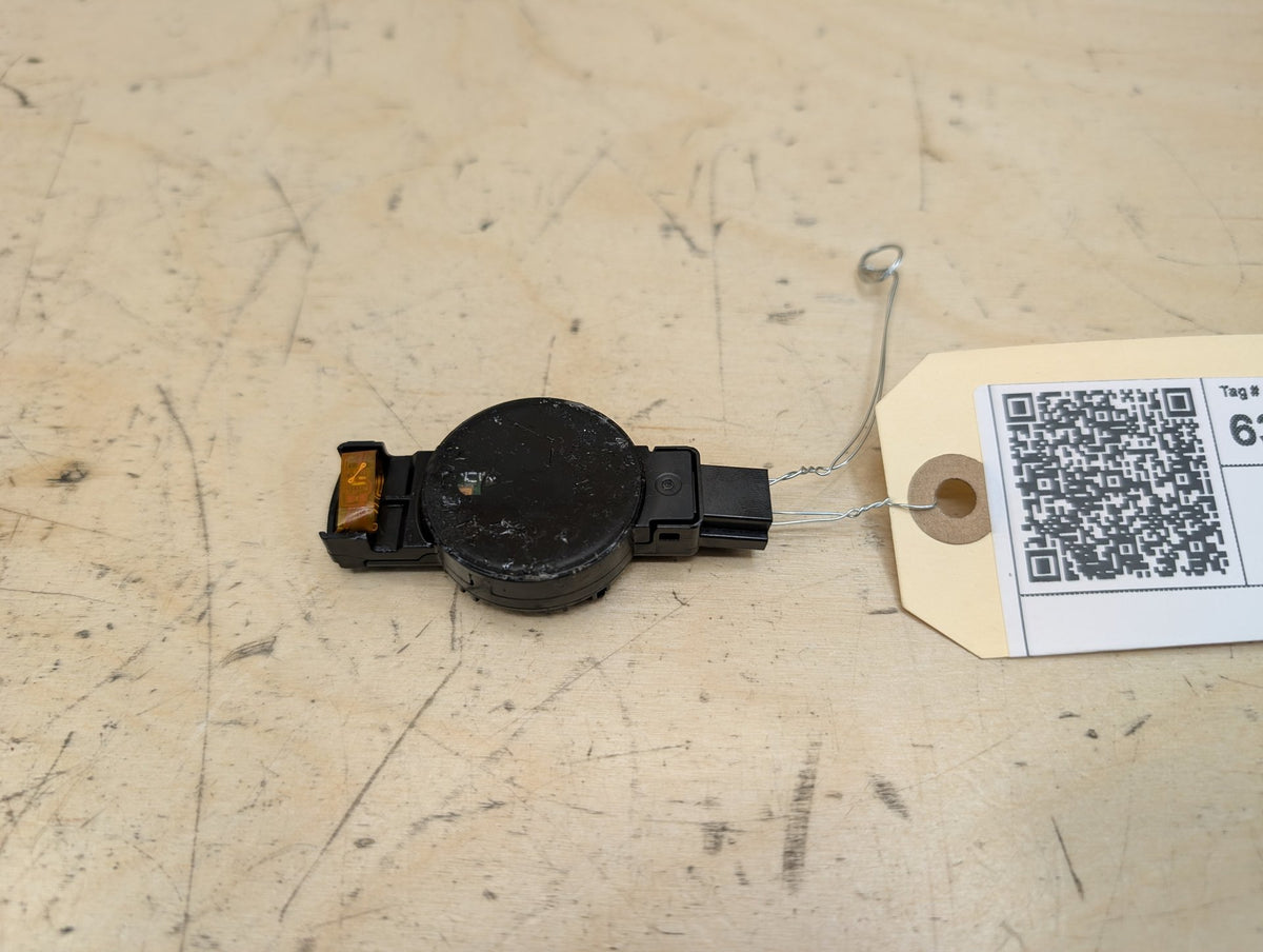 12-20 OEM BMW F22 F30 F32 F80 F82 F87 Rain Light Sensor (RLS) Module 9387624