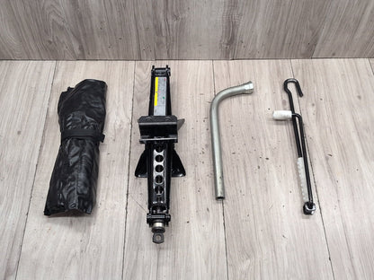 2015-2018 Audi Q3 8U Emergency Spare Wheel Rim Tire Tool Kit SET 5N0110031B