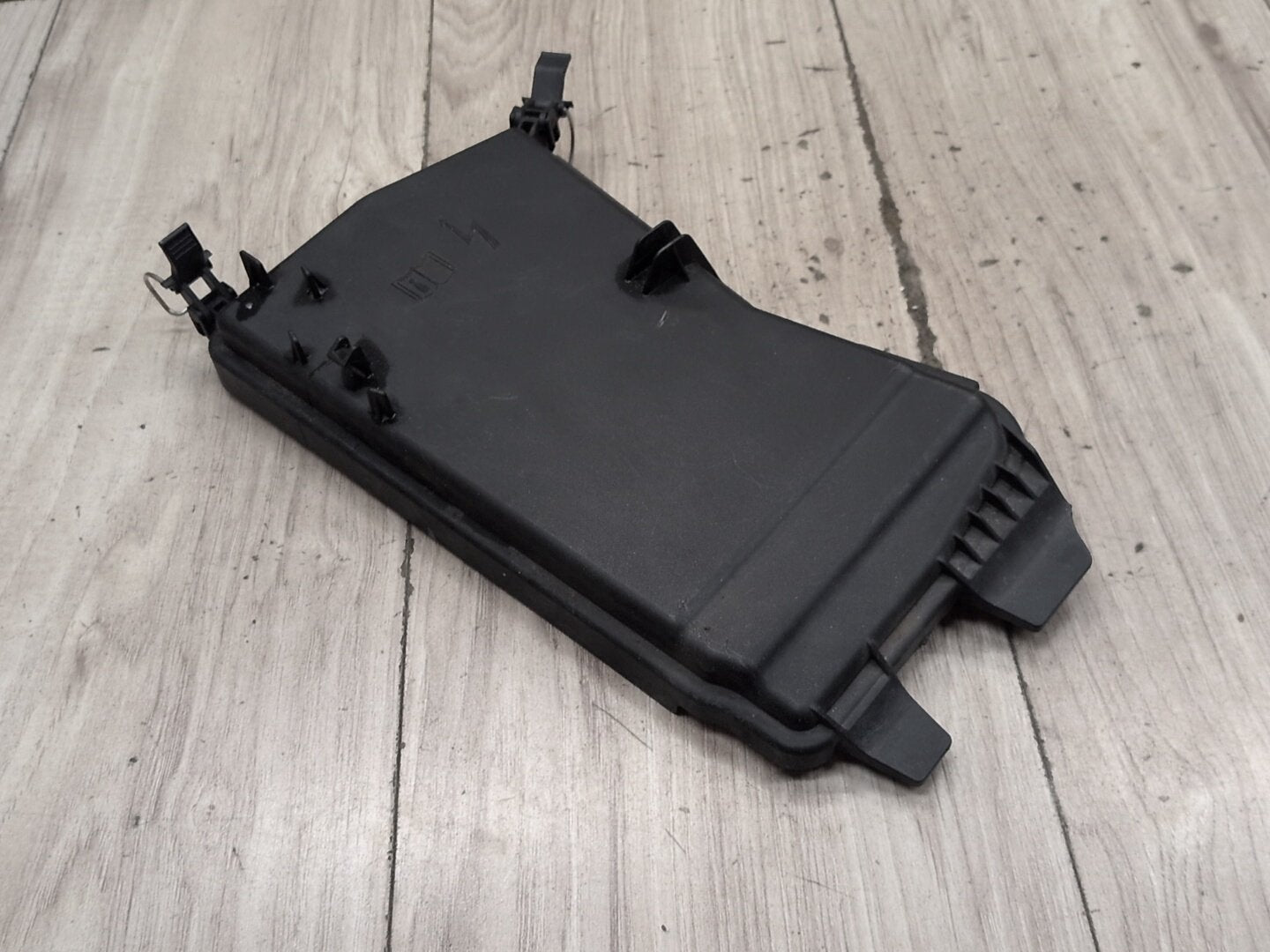 09-12 OEM Mercedes-Benz E550 W212 Front Power Distribution Fuse Box Cover Lid