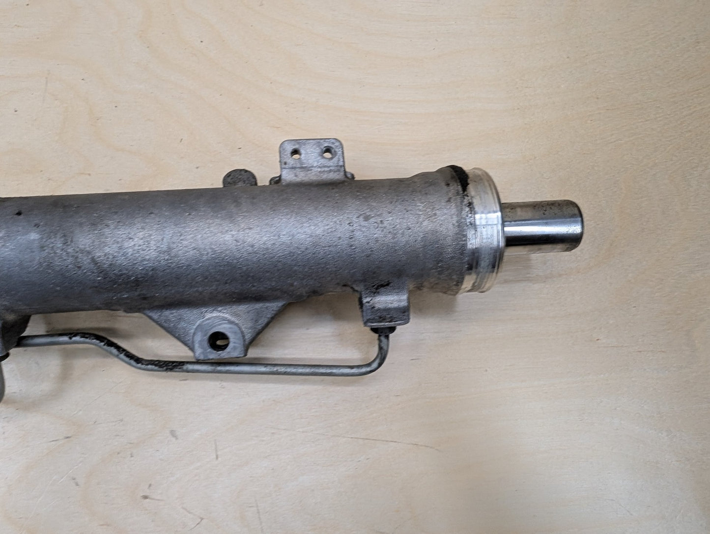 OEM BMW E82 E88 E90 E92 E93 328 335 RWD Power Steering Gear Rack and Pinion L5