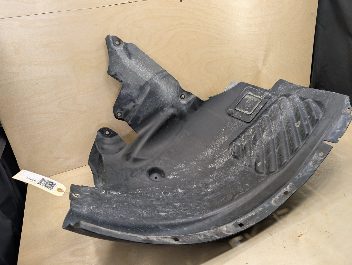 11-18 OEM BMW F25 F26 X3 X4 Front Left Driver Fender Liner Wheel Splash Shield