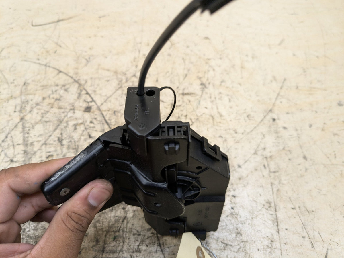 OEM BMW E82 E88 E90 E92 E93 Rear Trunk Lid Latch Lock Opener Actuator w/ Cable