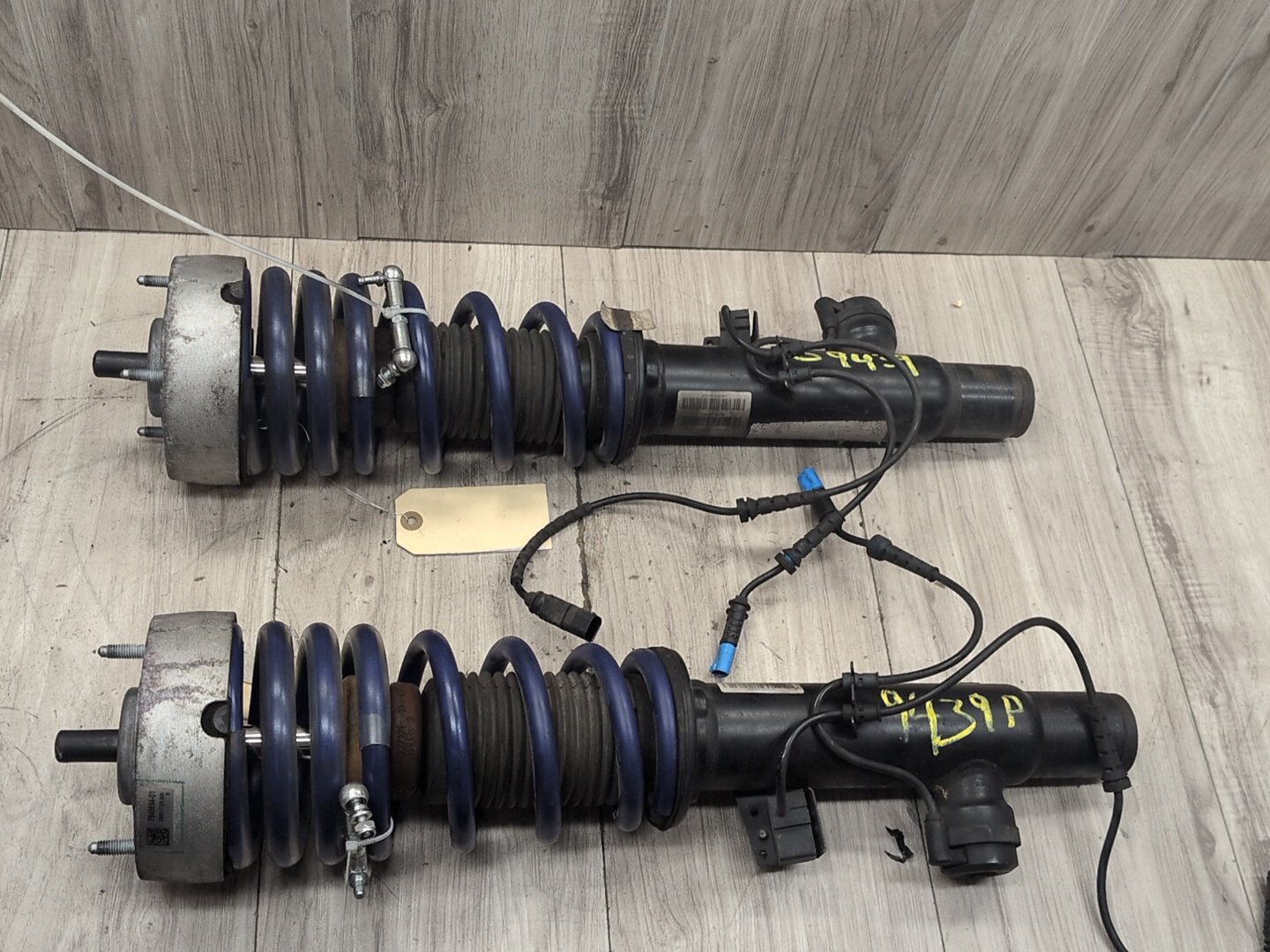 2014 - 2018 BMW X5 F85 Front Left Right Spring Strut Shock Absorbers SET 7849894 S63B44T2