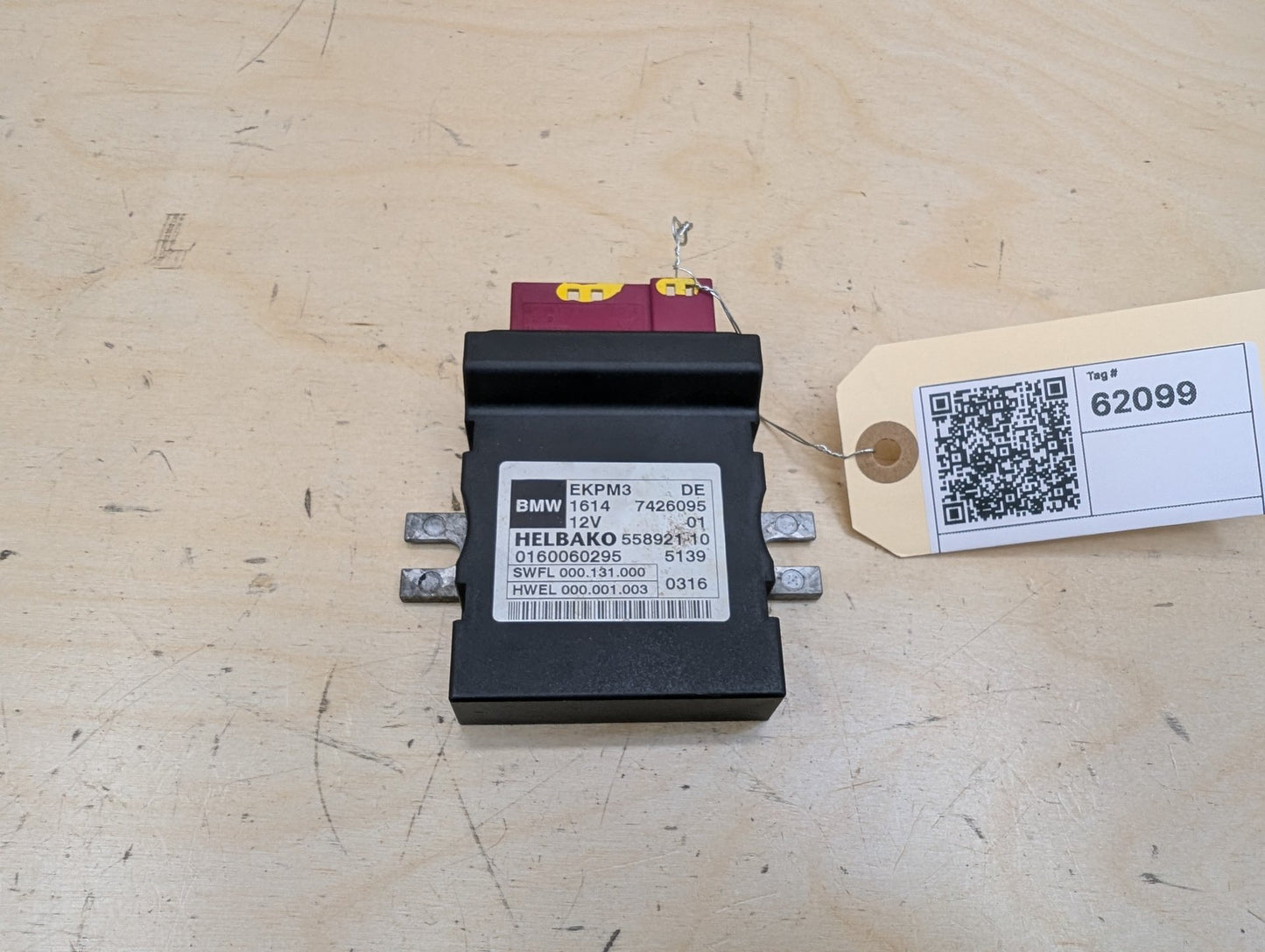 OEM BMW F10 F12 F15 F22 F30 F32 F36 Helbako Fuel Pump Relay Control Module EKPM3