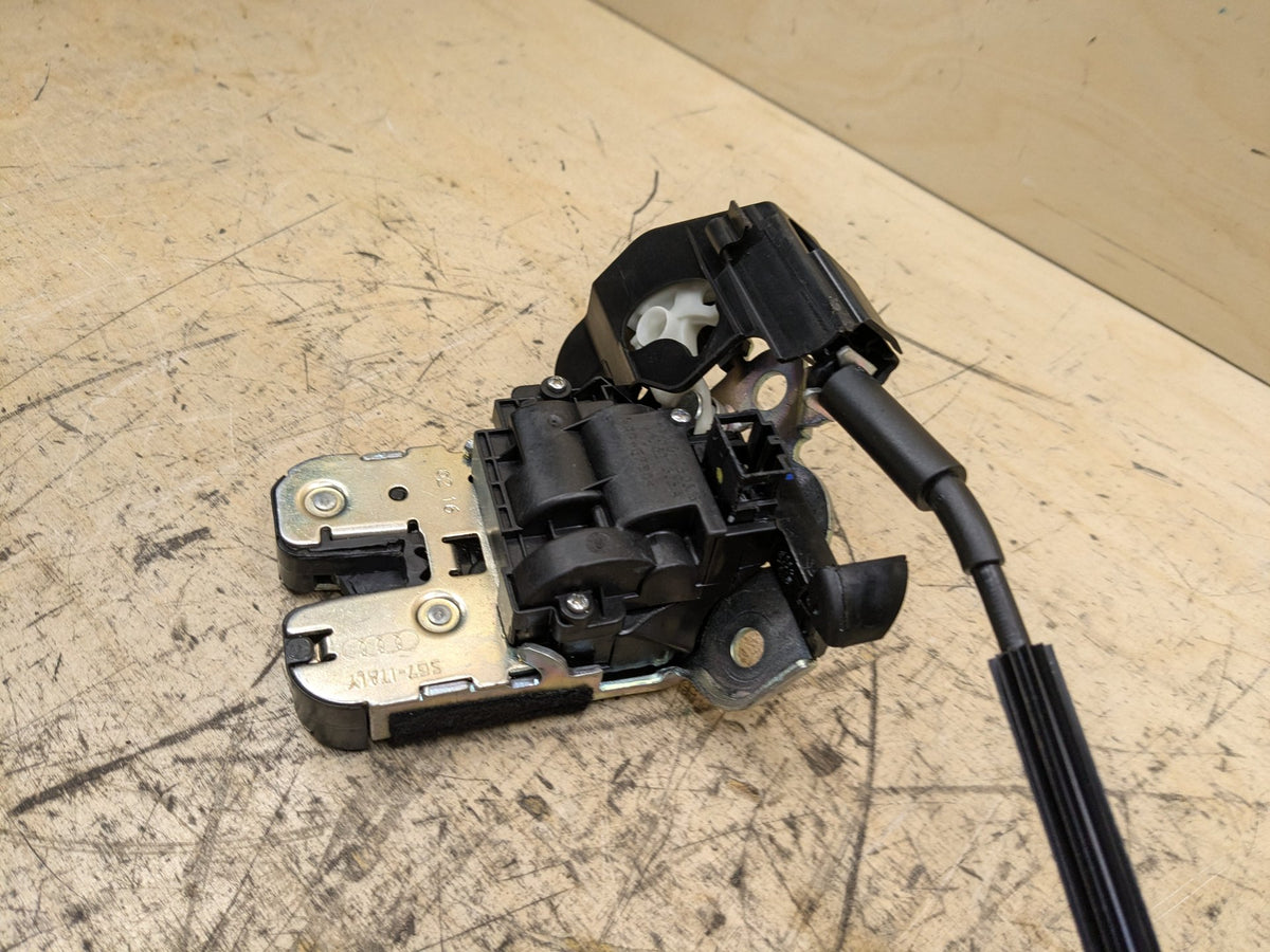 2012-2018 Audi A6 C7 Liftgate Trunk Lid Release Handle Switch 4F5867969B OEM