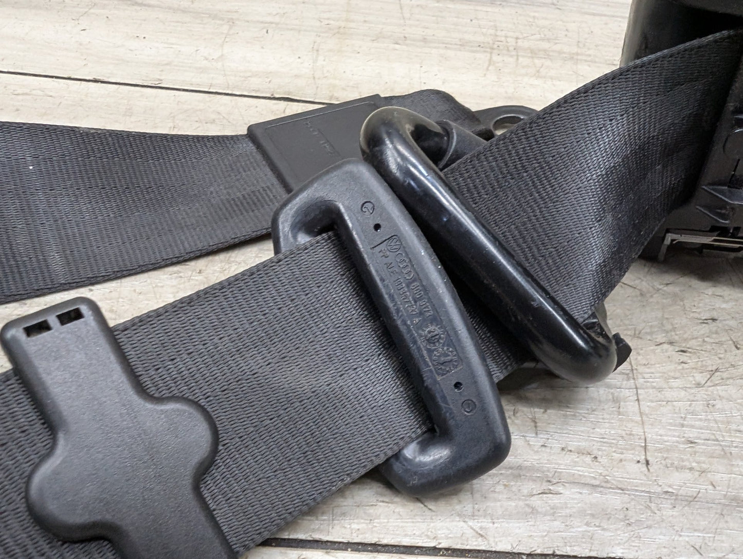 2008 - 2017 Audi S5 8T Front Right Passenger Seatbelt Seat Belt Retractor 8F1857706A