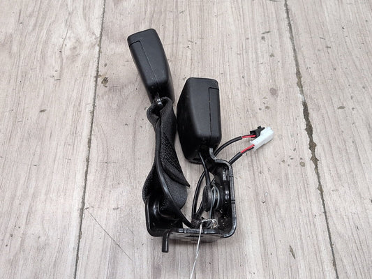OEM BMW F95 F96 G05 G06 X5 X6 Rear Right Passenger 2nd Row Seat Belt Buckle