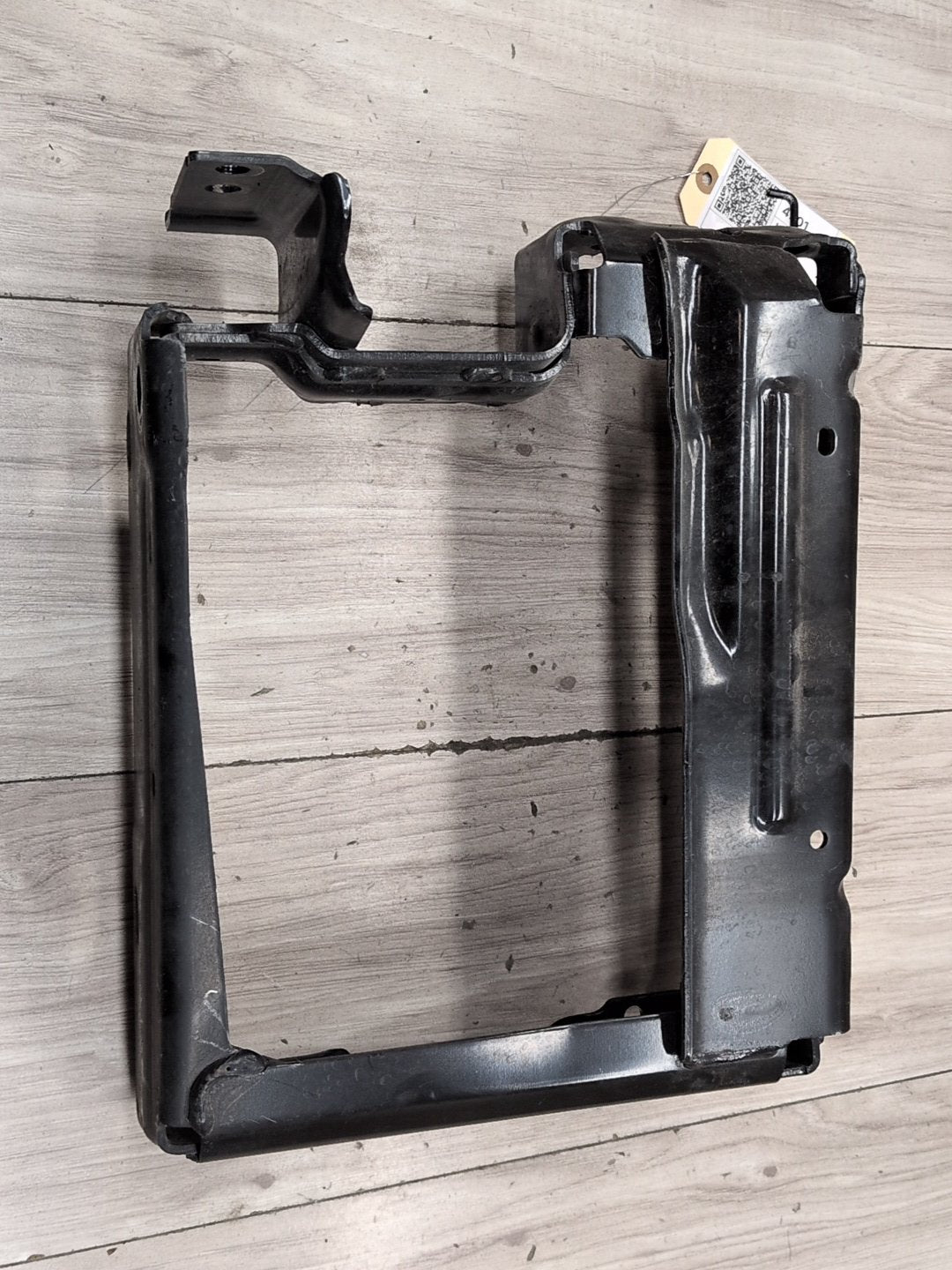 OEM BMW G20 G22 G23 G26 Front Left Driver Radiator Reinforcement Support Bracket