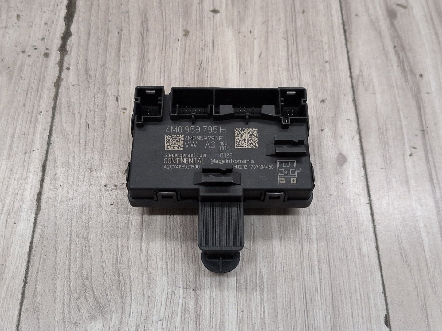 18-24 OEM Audi A4 A5 S4 S5 Rear Left or Right Door Control Module 4M0959795H