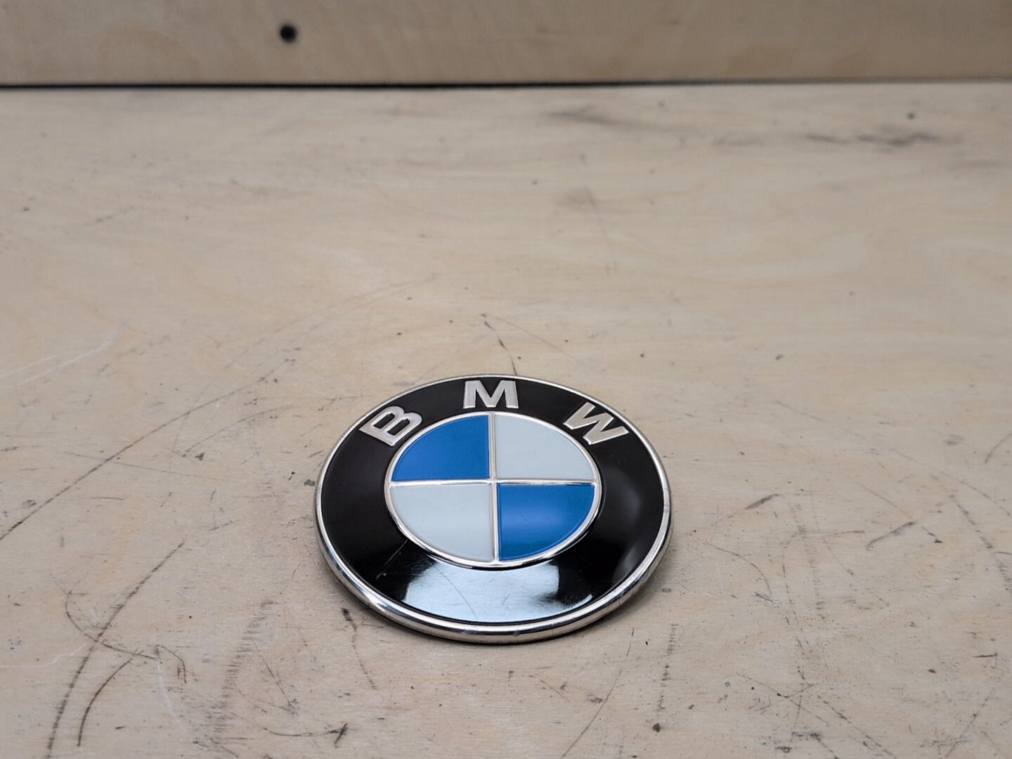 Genuine OEM BMW F39 F90 G20 G30 G80 M3 Bumper Hood Trunk Rear Round Emblem 74mm