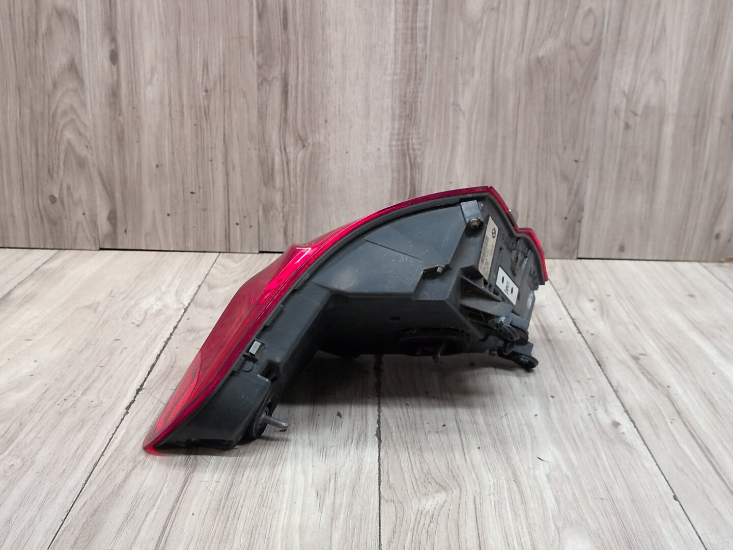 16-19 OEM BMW G11 G12 740 750 M760 B7 Rear Right Passenger Outer LED Tail Light