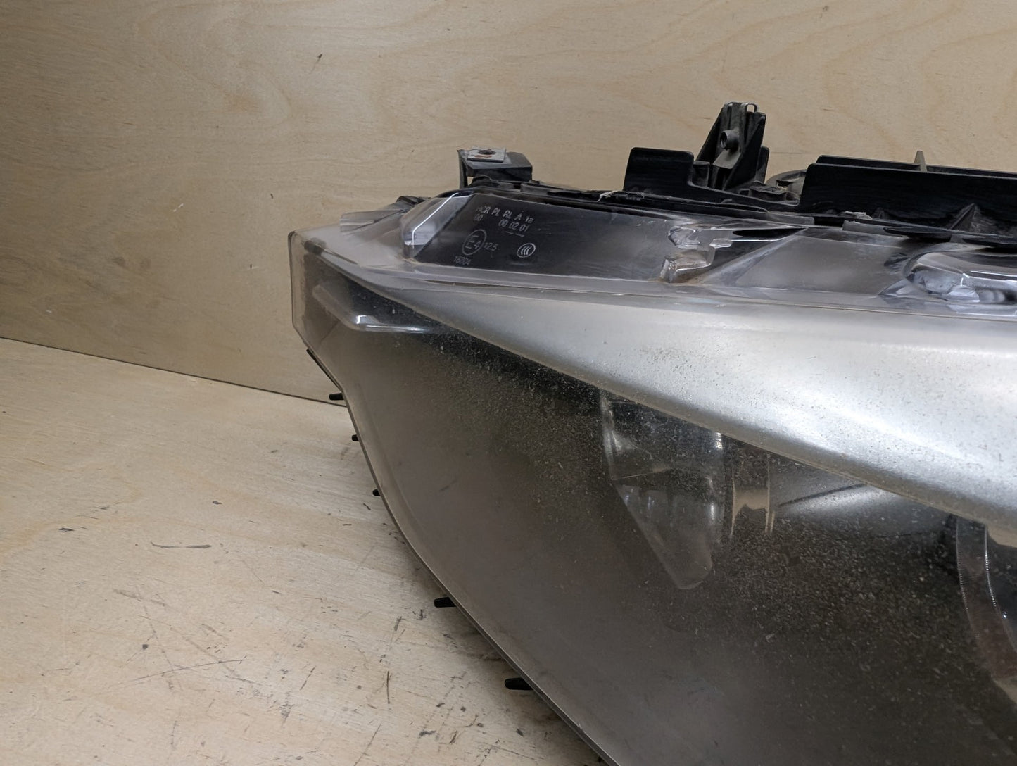 2012-2018 BMW 320i F30 - Front Left Driver Headlight PN: 7338709