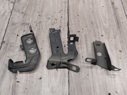 15-20 OEM BMW F80 F82 F83 M3 M4 Left Driver Fender Bracket Mount Carrier SET