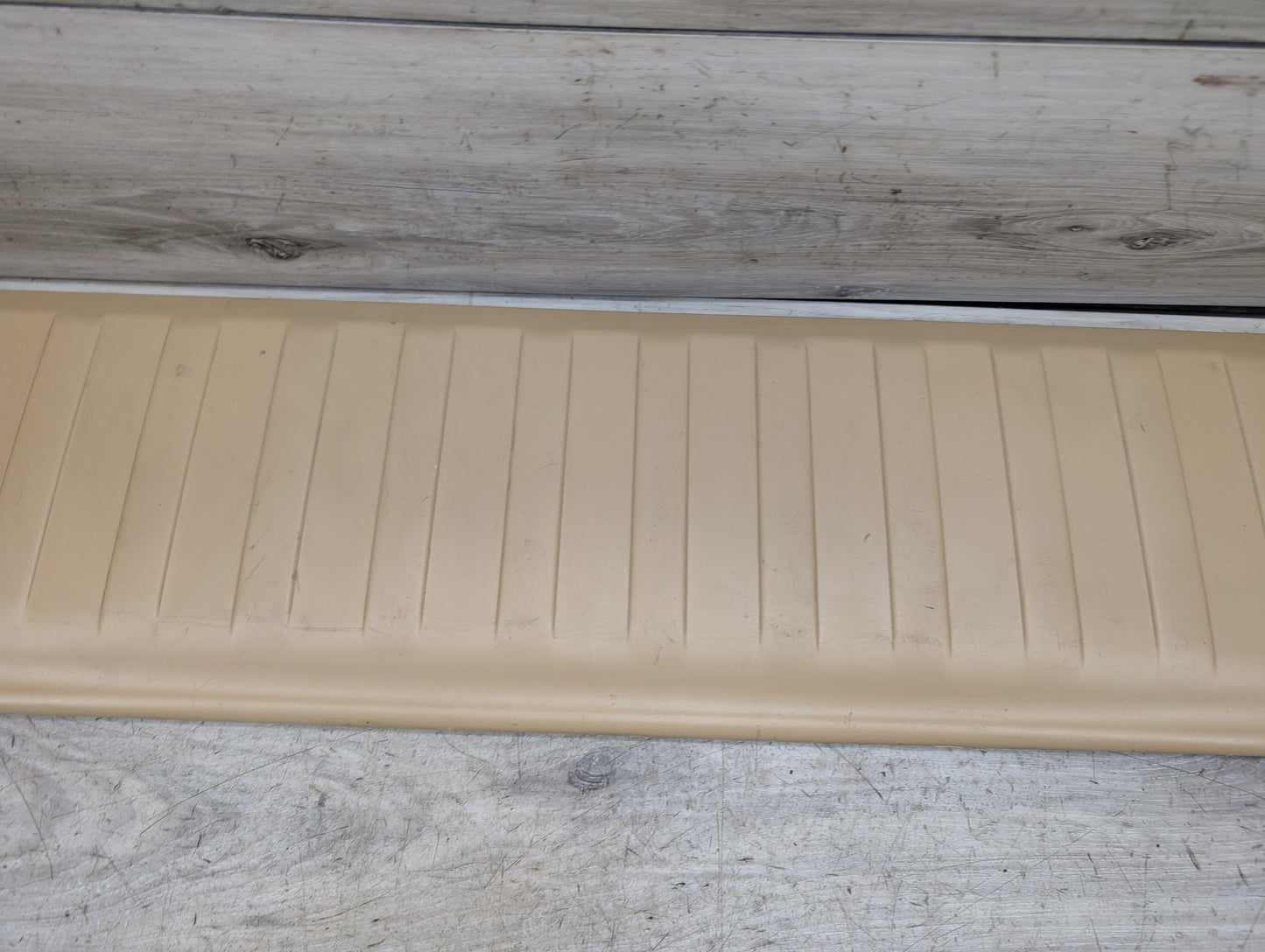 2007-2013 BMW X5 E70 Rear Trunk Cargo Scuff Loading Trim Cover Plate 7145899