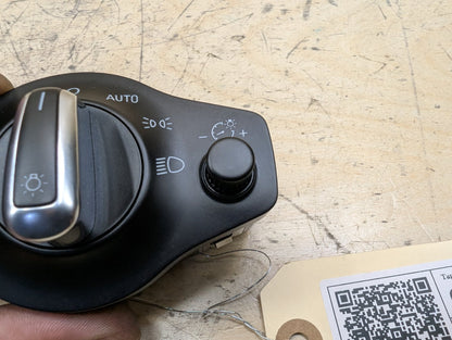 2011-2017 Audi RS5 8T Headlamp Switch 8K0941531AQ
