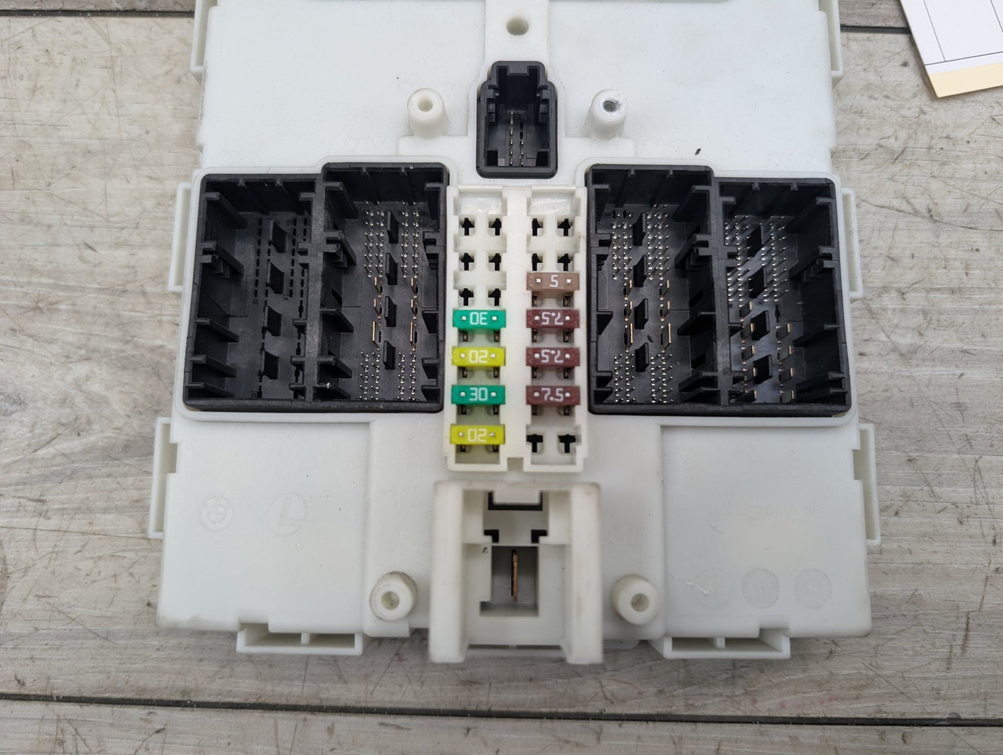 2014 - 2019 BMW 340 F34 Bdc Body Domain Fem Control Module w/ Key 8781423 B58B30M0