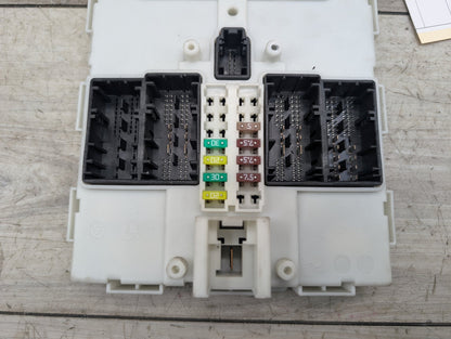 2014 - 2019 BMW 340 F34 Bdc Body Domain Fem Control Module w/ Key 8781423 B58B30M0