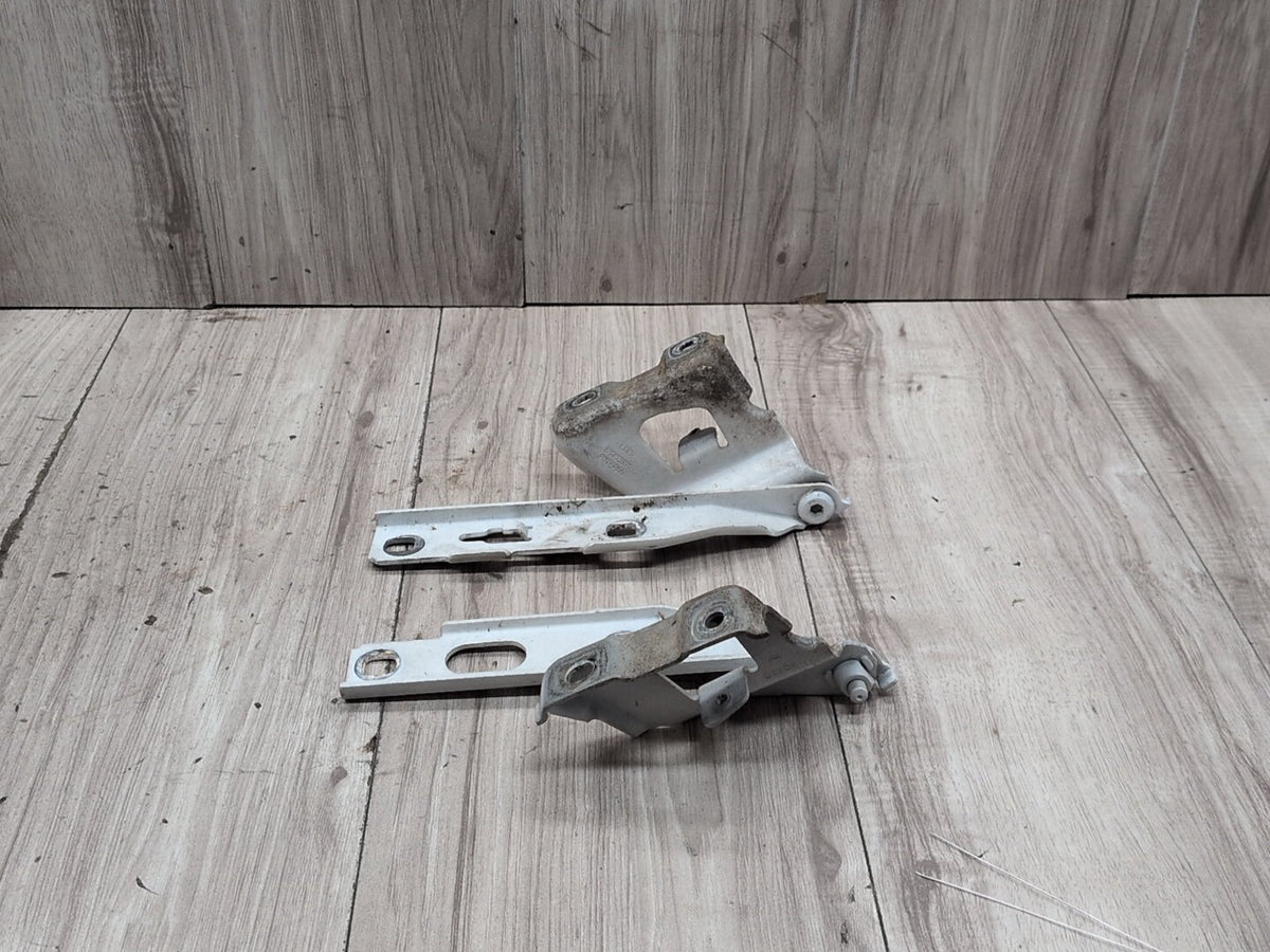 2010-2016 Audi S4 B8 Hood Bonnet Hinges SET 8K0823301 OEM