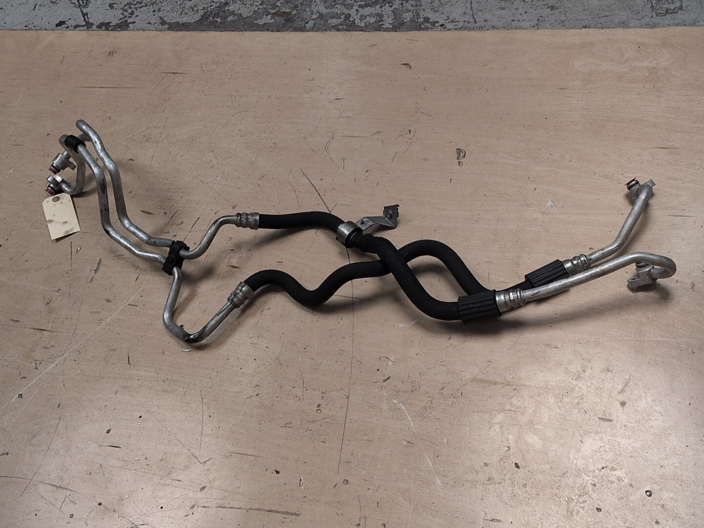 2014 - 2018 BMW X5 F85 Transmission Oil Cooler Hose Pipe Lines 7627752 S63B44T2