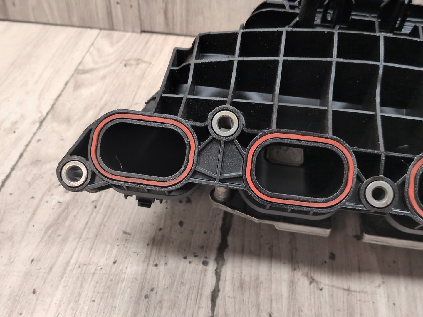 2012-2018 BMW F30 320i N20B20U0 Engine Motor Intake Manifold 7588126