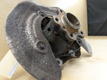 2018-2025 BMW X3 G01 Rear Right Passenger Spindle Knuckle w/ Bearing 6871028 OEM