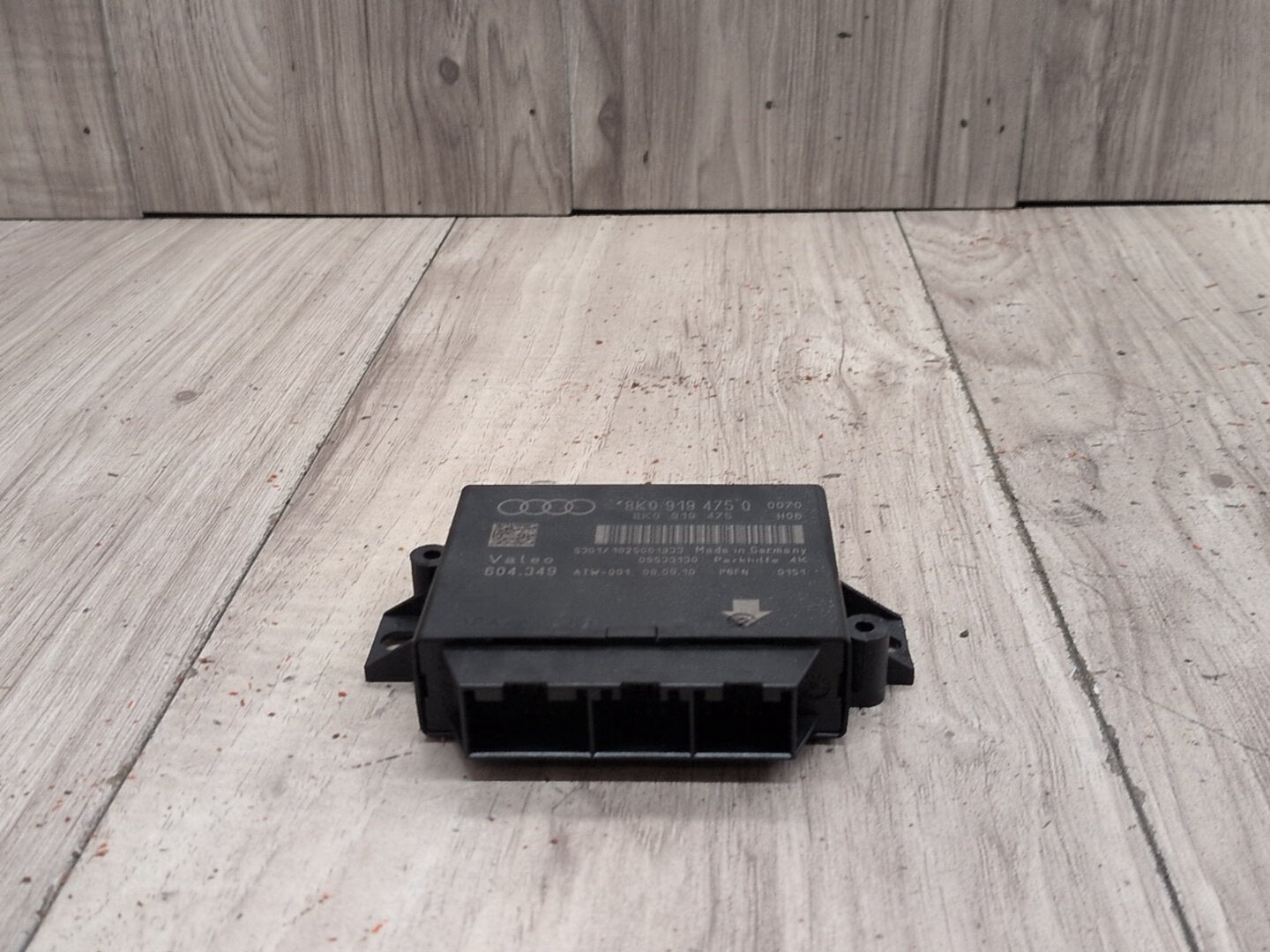 2010-2016 Audi S4 B8 PDC Park Assist Control Module 8K0919475Q OEM