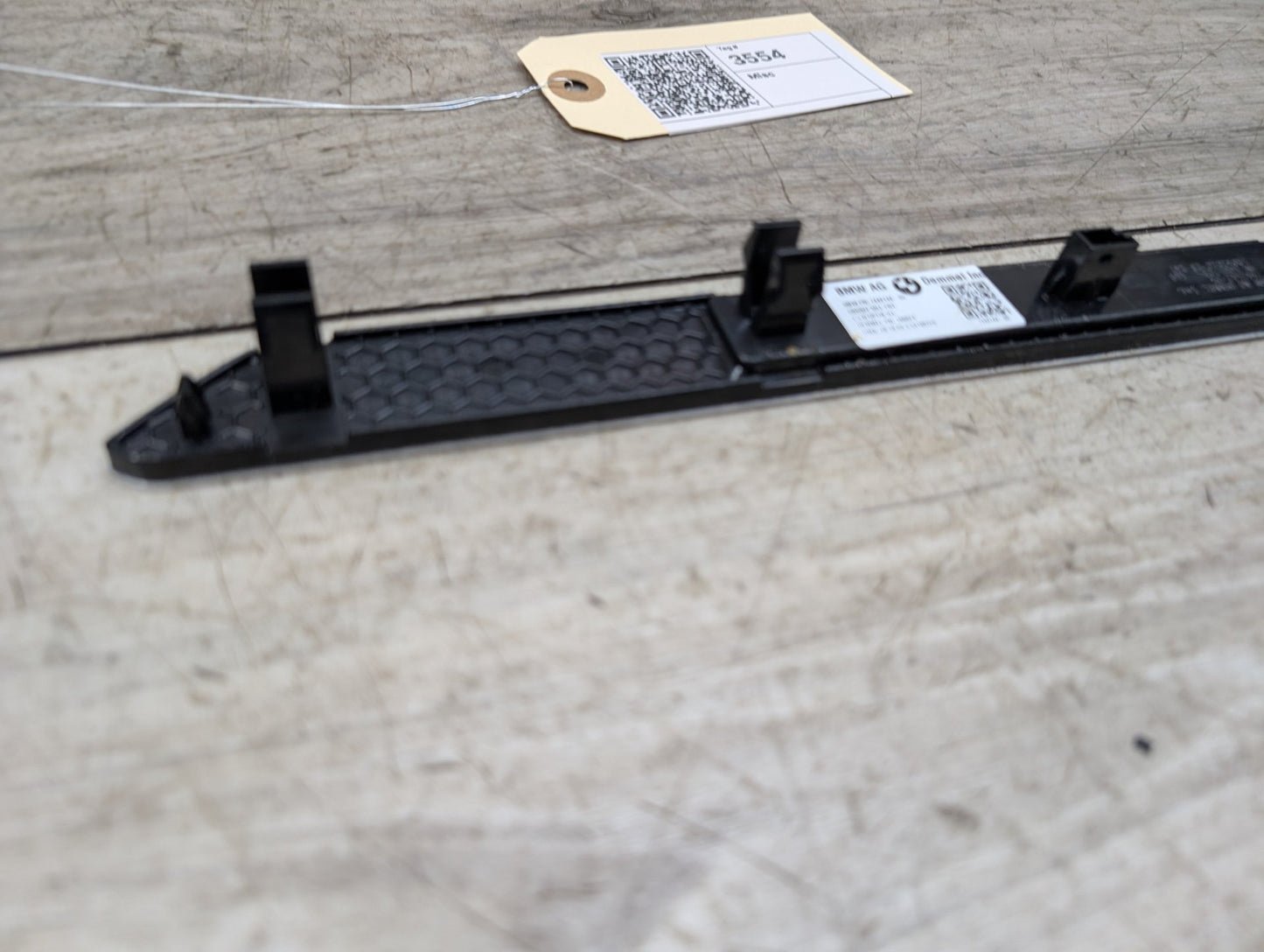 2019-2026 BMW X5 G05 Front Left or Right Scuff Plate Door Sill 7442142