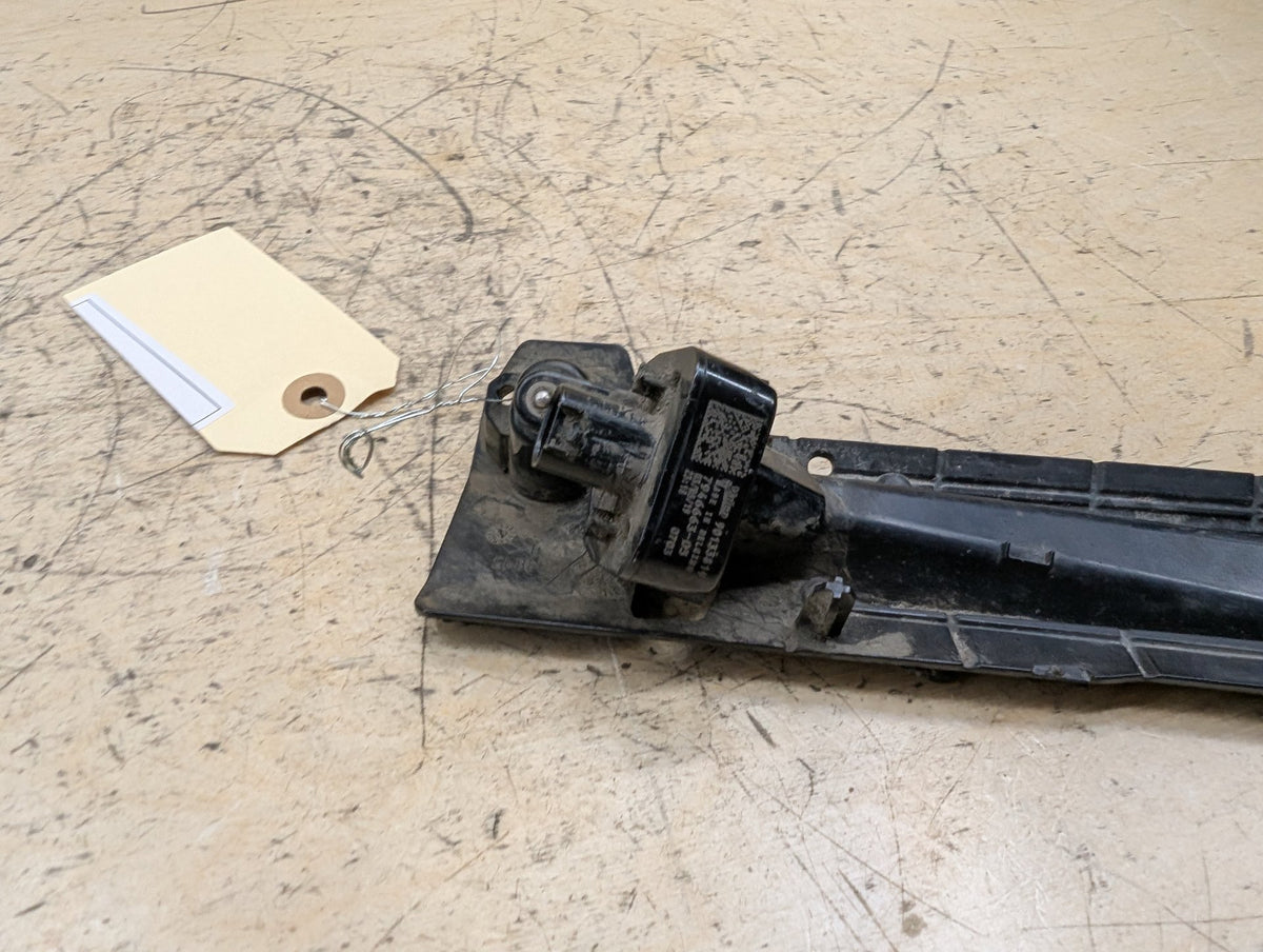 2019-2026 BMW X5 G05 Left Driver Side Skirt Rocker Panel Carpet Light Module 7946663 OEM
