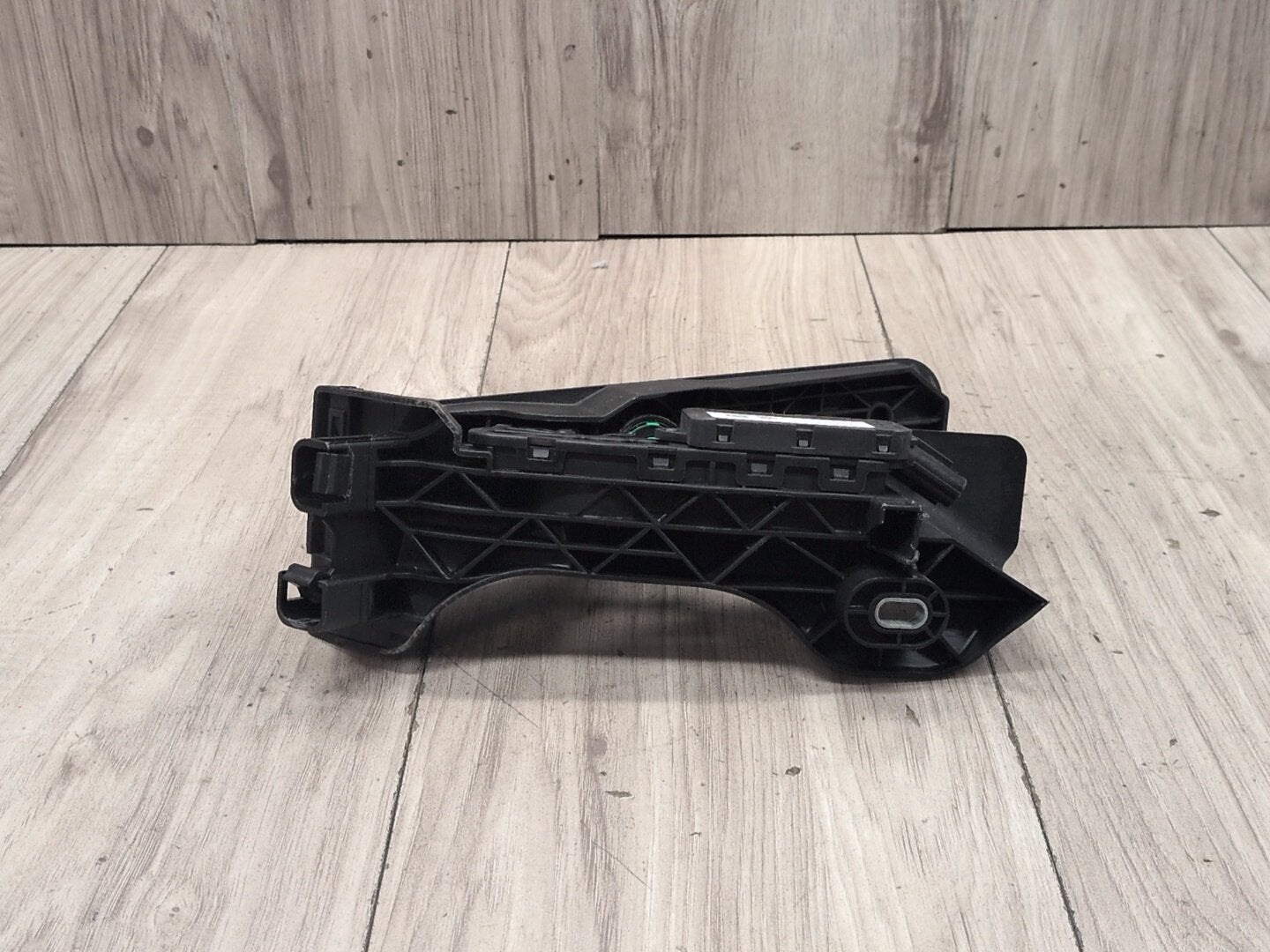 2015-2018 Audi Q3 8U Gas Accelarator Pedal 1K1723503BA