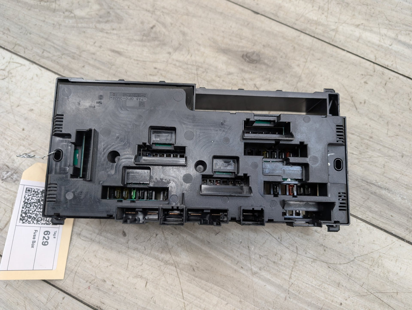 2011 - 2017 BMW X3 F25 Front Power Distribution Fuse Box 9210863 N55B30M0