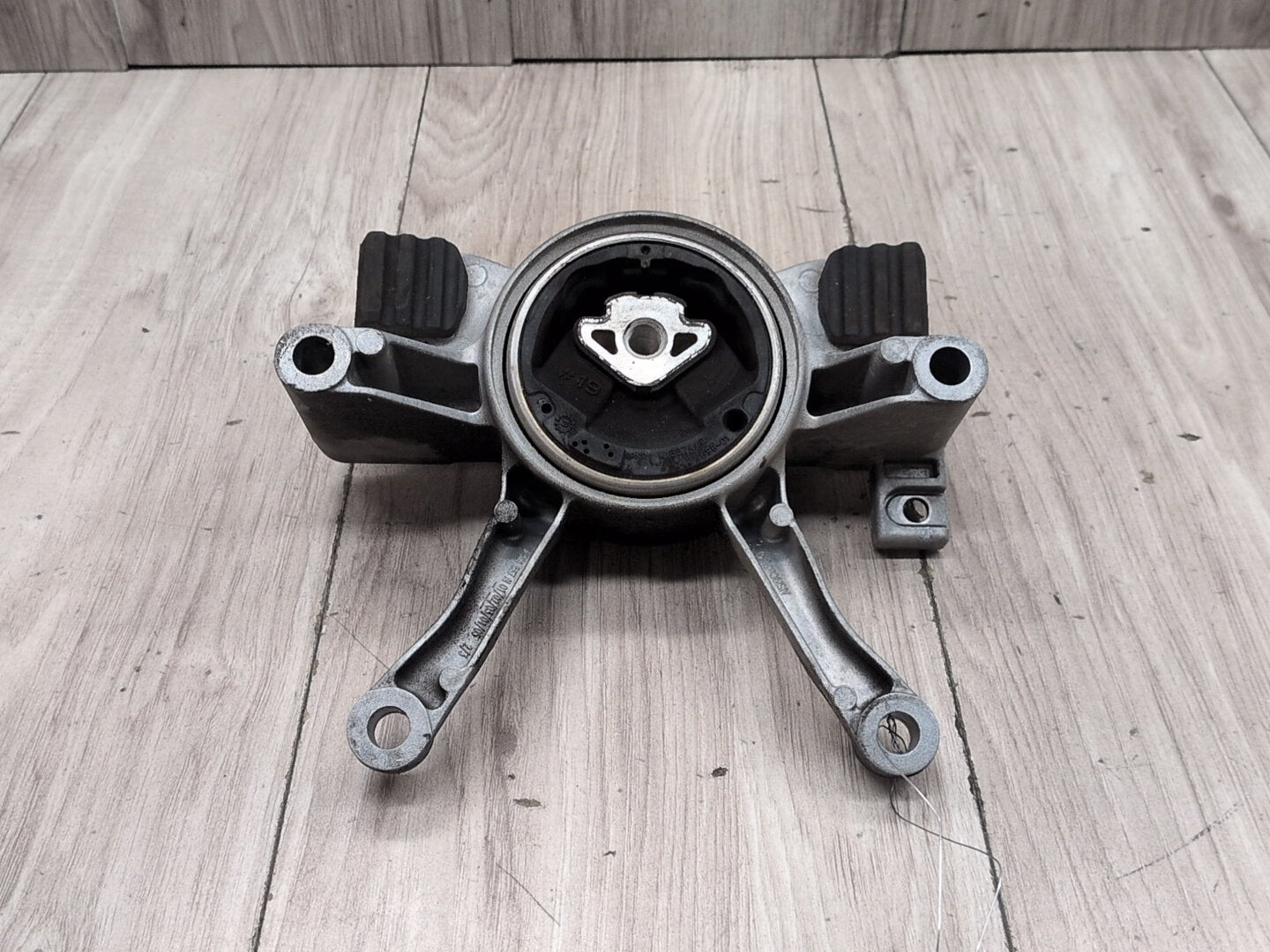 2019-2026 BMW 330i G20 Transmission Mount Bracket 6861567