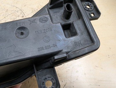 2019-2026 BMW X5 G05 Front Right Passenger Bumper Fog Lamp Light 7406366 OEM