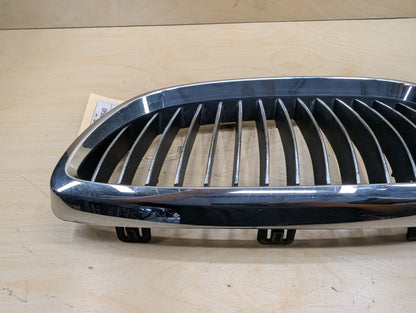 2007-2013 BMW 328i E93 Front Left Right Upper Bumper Cover Kidney Grilles SET 7157277