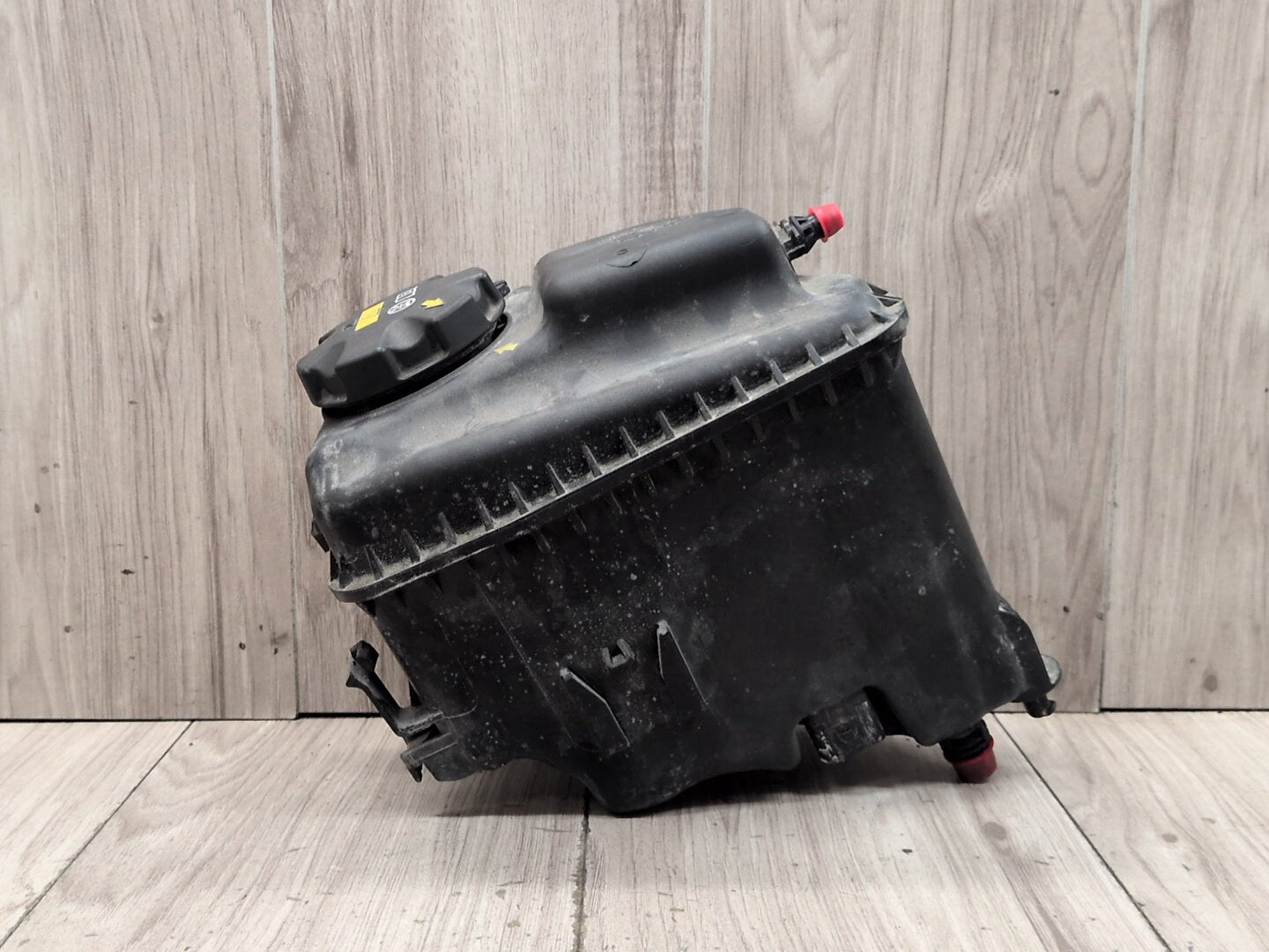 OEM BMW G05 G07 G11 G12 G30 M550 750 Engine N63 Coolant Expansion Tank Reservoir