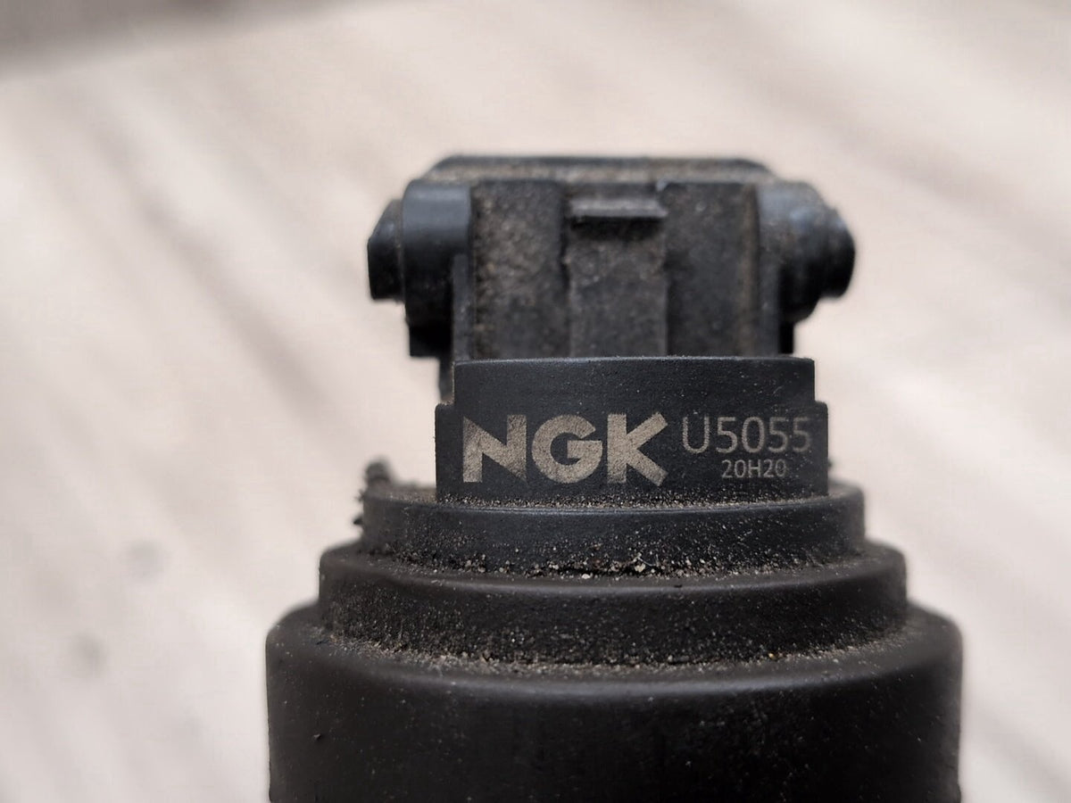 2008-2013 BMW E82 128i N51B30M0 Engine Motor Ignition Coil SET 8647689