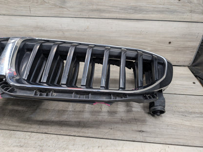2019 - 2026 BMW 330i G20 Front Left Right Upper Bumper Cover Kidney Grilles SET 9465190 B46B20O1