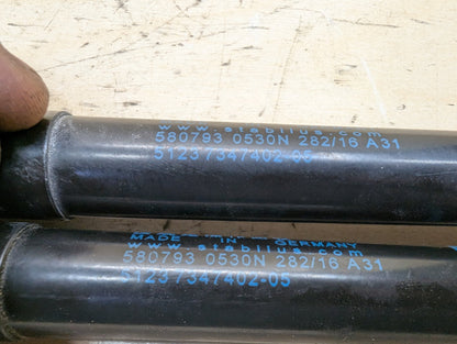 2016-2019 BMW 740i G12 Hood Bonnet Gas Strut Shock Supports SET 7347402 OEM