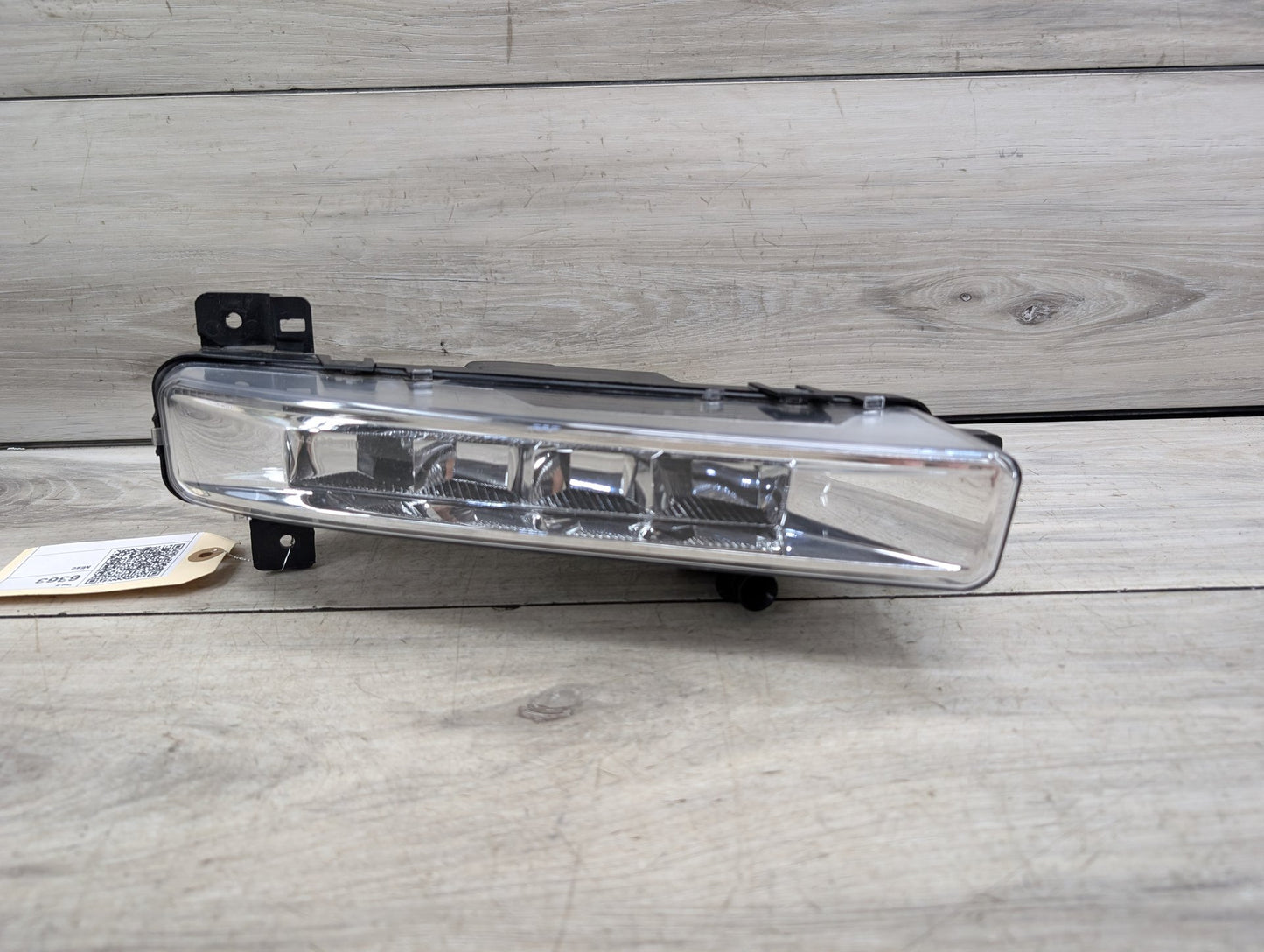 2017-2023 BMW 530i G30 Front Right Passenger Bumper Fog Lamp Light 7349132