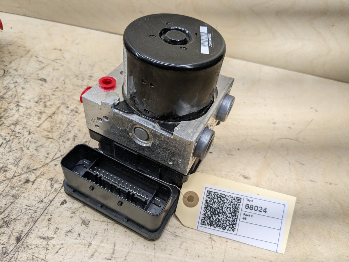 2008-2013 BMW 135i E88 ABS Pump Module 6790146 OEM