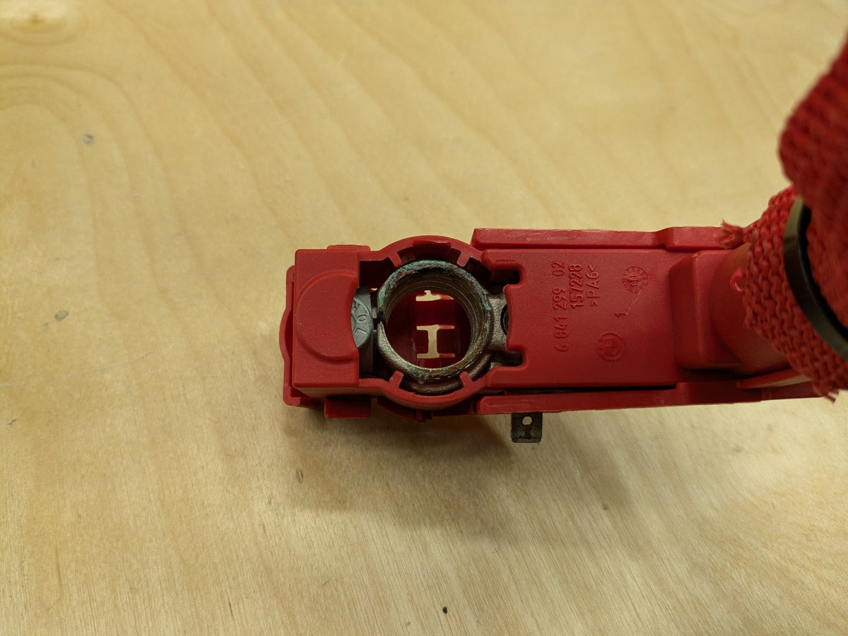 18-21 OEM BMW G01 G02 F98 X3 X4 Battery Plus Pole Terminal Positive Red Cable