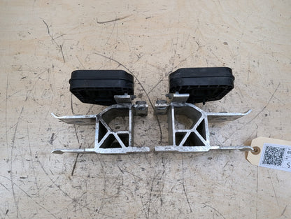 2019-2026 BMW X5 G05 Radiator Lower Mounting Brackets SET 8642753 OEM
