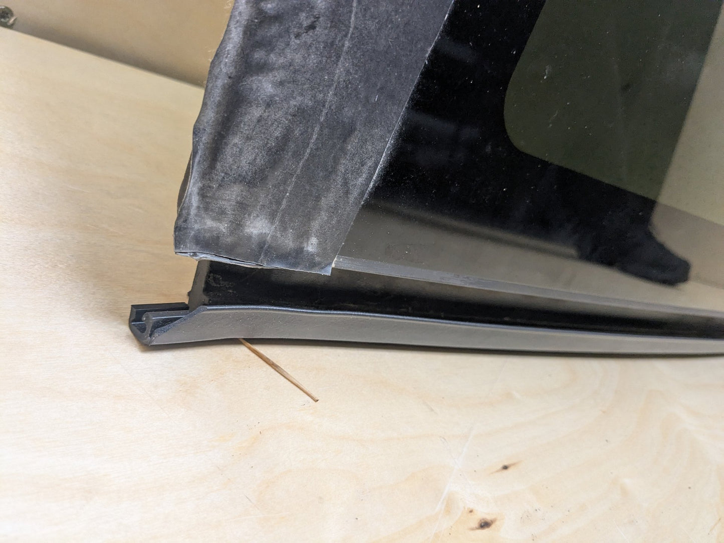2019-2026 BMW X5 G05- Rear Sunroof Sun Roof Glass PN: 5A0C760