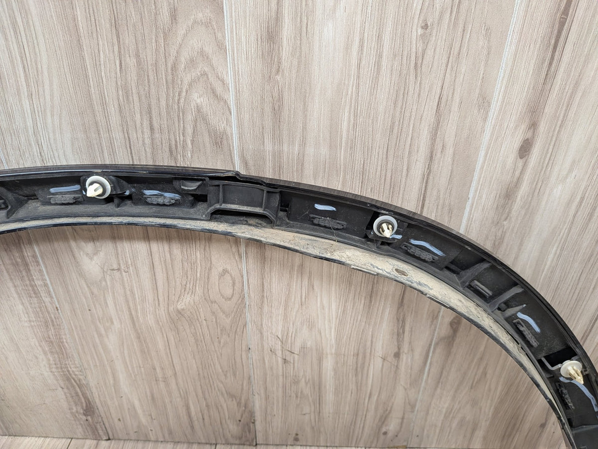 2015-2018 BMW X5 F85 Front Left Driver Fender Flare Arch Trim Molding 7326051