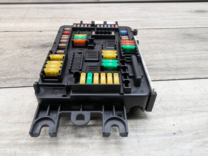 2014 - 2019 BMW 340 F34 Rear Power Distribution Fuse Box 9389070 B58B30M0
